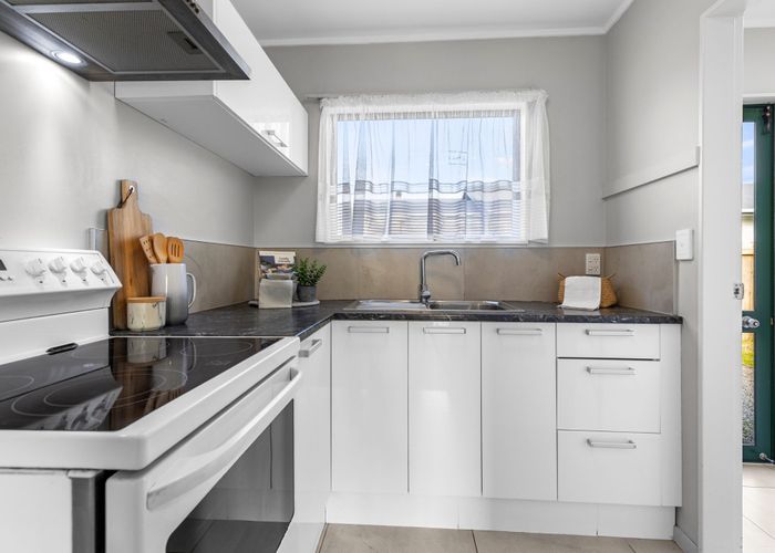  at 84B Eversham Road, Mount Maunganui, Mount Maunganui