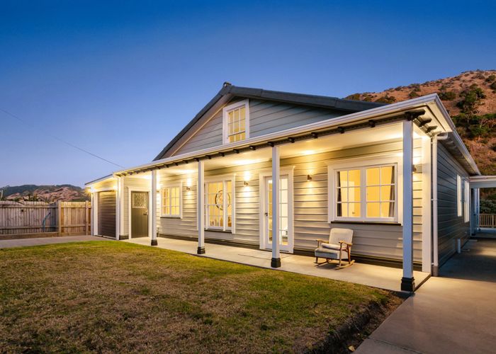  at 76 Tilley Road, Paekakariki, Kapiti Coast, Wellington