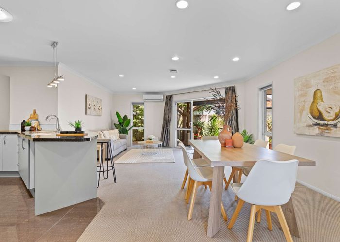  at 2 Gibson Place, Papamoa Beach, Papamoa