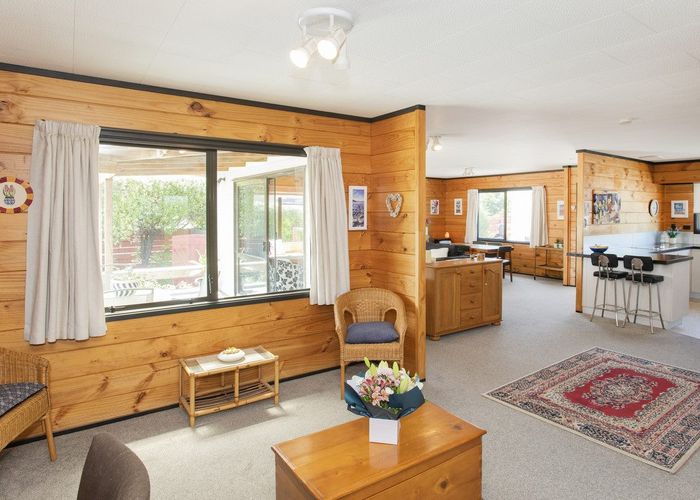  at 12 Oak Street, Mangapapa, Gisborne