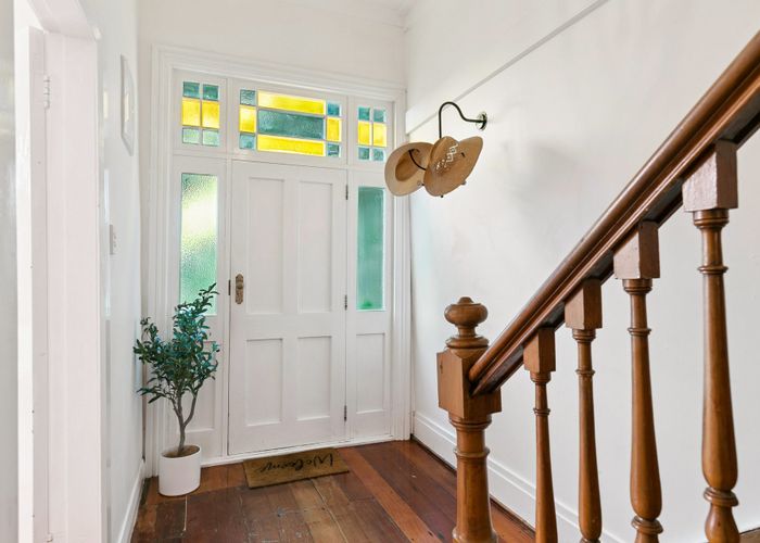  at 51 Scarborough Terrace, Mount Victoria, Wellington, Wellington