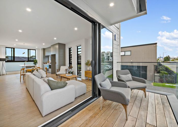  at 14E Tahingamanu Road, Hobsonville, Auckland
