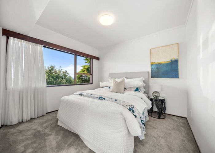  at 54 Sartors Avenue, Browns Bay, North Shore City, Auckland