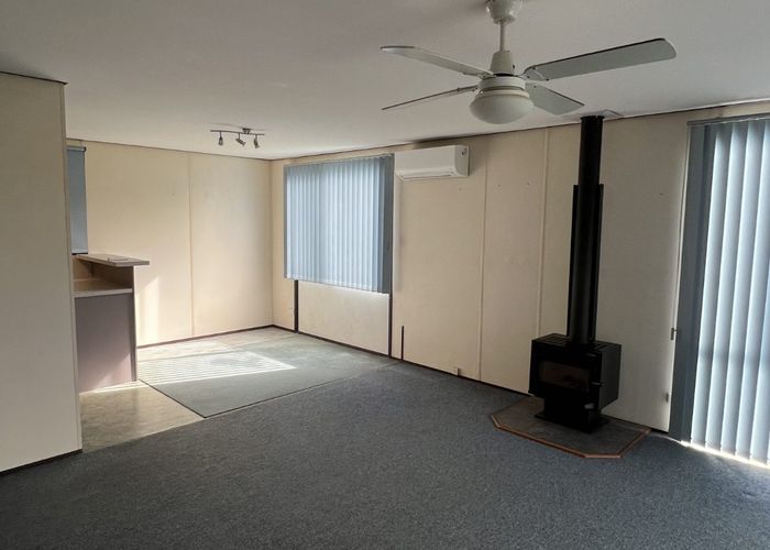  at 2/141 Carnoustie Drive, Manurewa, Manukau City, Auckland