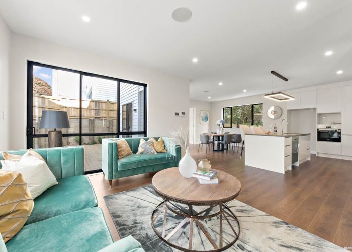  at 204A Blockhouse Bay Road, Avondale, Auckland