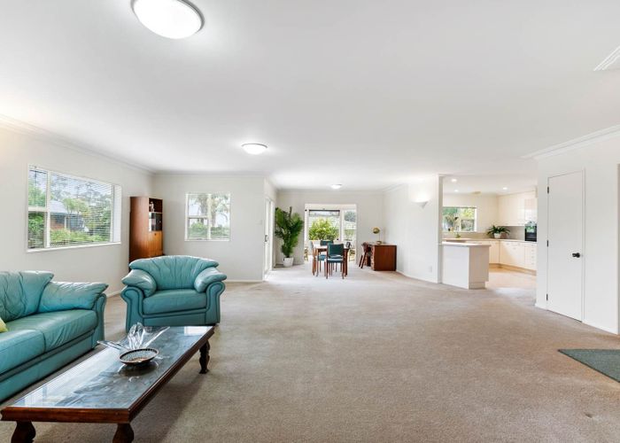 at 16 Sunhill Road, Sunnyvale, Waitakere City, Auckland