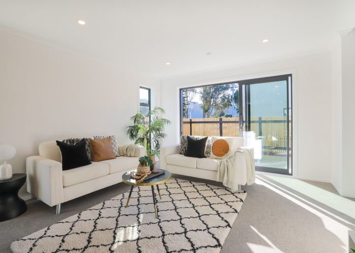  at 994-996 Taita Drive, Avalon, Lower Hutt, Wellington
