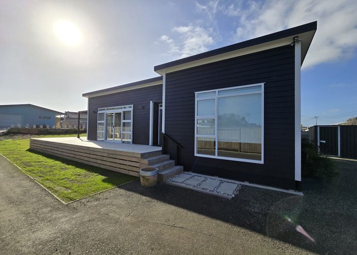  at 13 Chaffey Street, Foxton Beach, Horowhenua, Manawatu / Whanganui