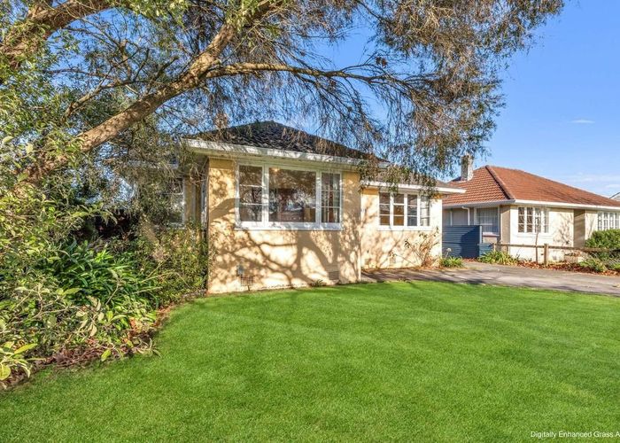  at 616 Featherston Street, Roslyn, Palmerston North, Manawatu / Whanganui