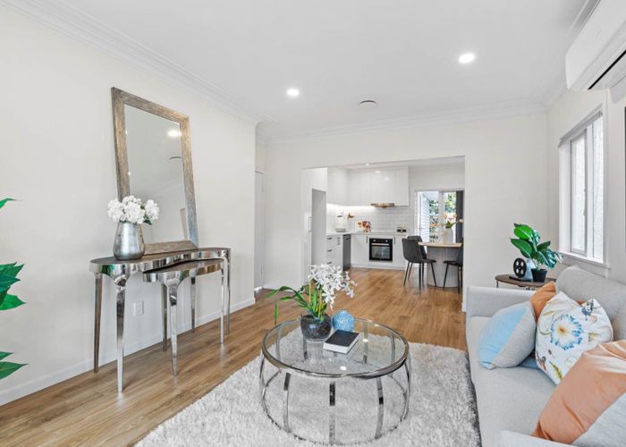 at 1/14 Taharoto Road, Takapuna, North Shore City, Auckland