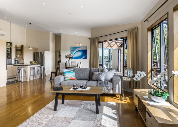  at 10 Huruhi Road, Oneroa, Waiheke Island