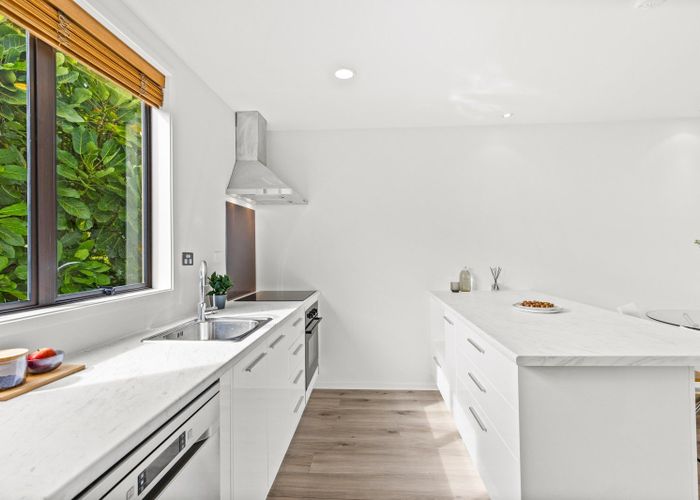  at 2/25 Rossmay Terrace, Kingsland, Auckland City, Auckland