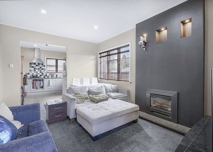  at 116 Forest Lake Road, Forest Lake, Hamilton