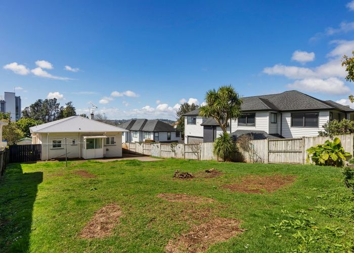  at 123 Mount Albert Road, Mount Albert, Auckland