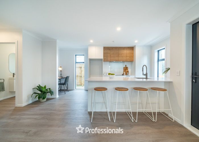  at 994-996 Taita Drive, Taita, Lower Hutt, Wellington