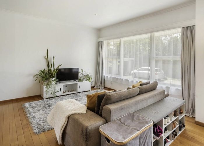  at 2/63 Killarney Street, Takapuna, Auckland
