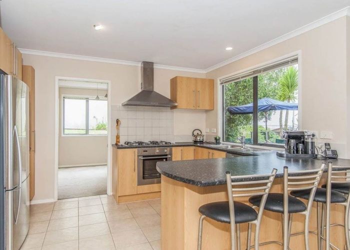  at 5 Tui Brae, Beachlands, Auckland