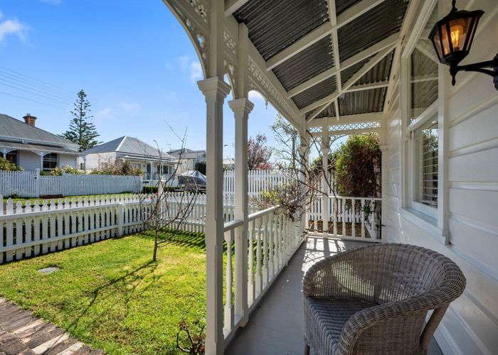  at 1/8 Cambria Road, Devonport, North Shore City, Auckland