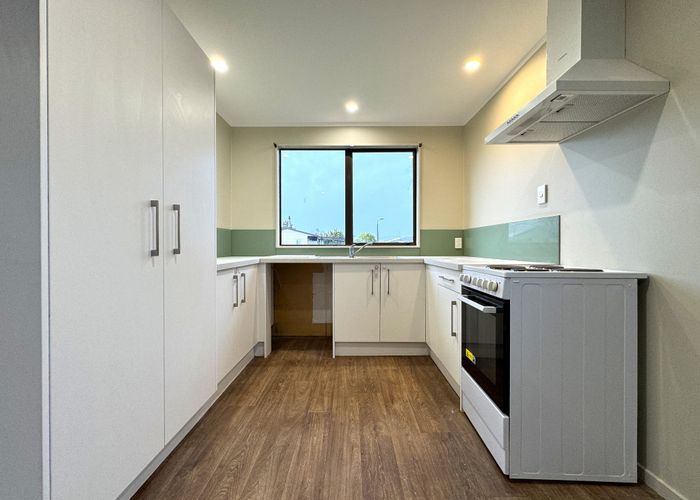  at 18 Cargill Grove, Kelvin Grove, Palmerston North, Manawatu / Whanganui