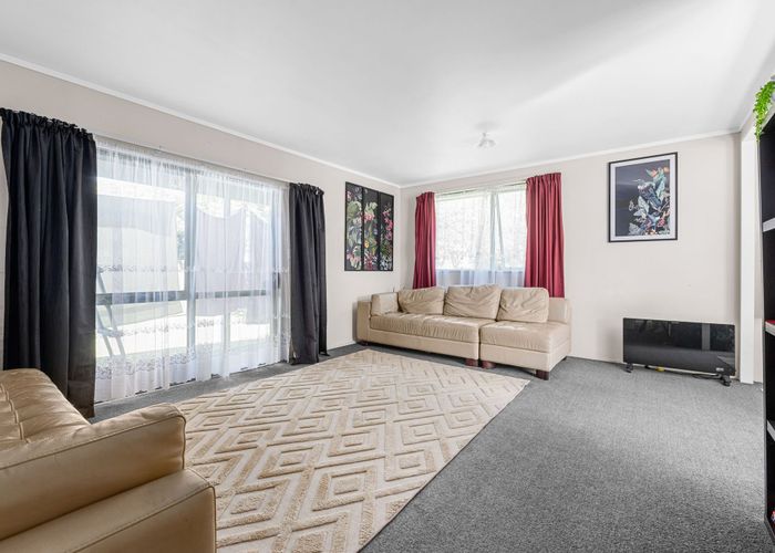  at 46A Kahikatea Drive, Melville, Hamilton