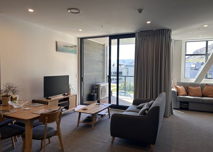  at 302/30 Red Oaks Drive, Frankton, Queenstown