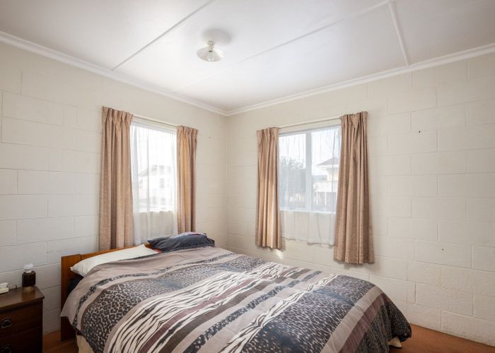  at 242C Huatoki Street, Upper Vogeltown, New Plymouth