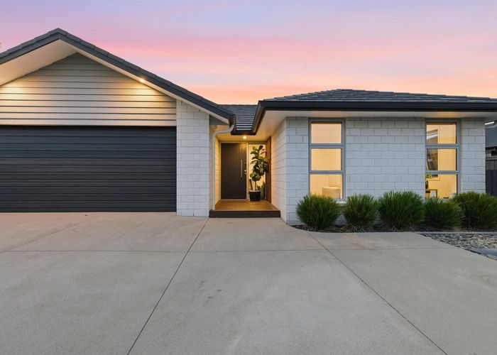  at 33 Te Kio Crescent, Papamoa Beach, Tauranga, Bay Of Plenty