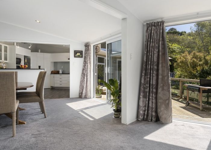  at 62F Poplar Grove, Whalers Gate, New Plymouth