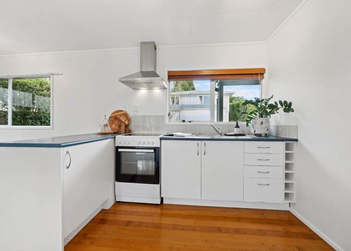  at 2/56 Waipani Road, Te Atatu Peninsula, Waitakere City, Auckland