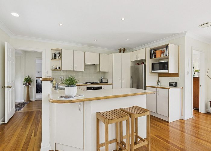  at 10 Joseph Banks Drive, Whitby, Porirua, Wellington