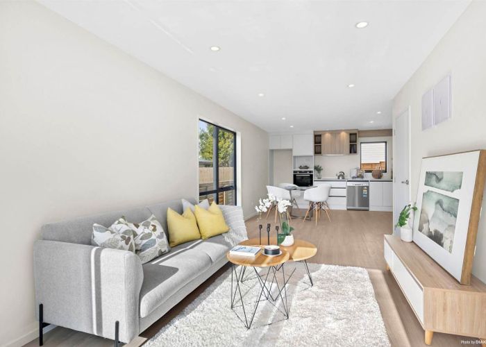  at 7B Valron Road, Te Atatu South, Auckland