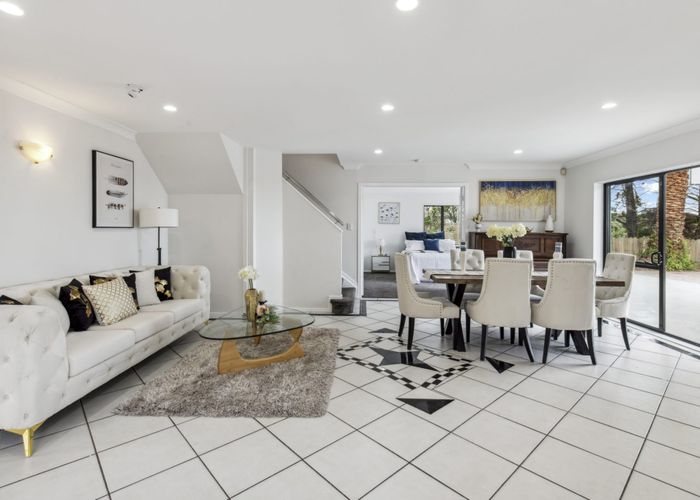  at 11  Bougainvillaea Terrace, Goodwood Heights, Manukau City, Auckland