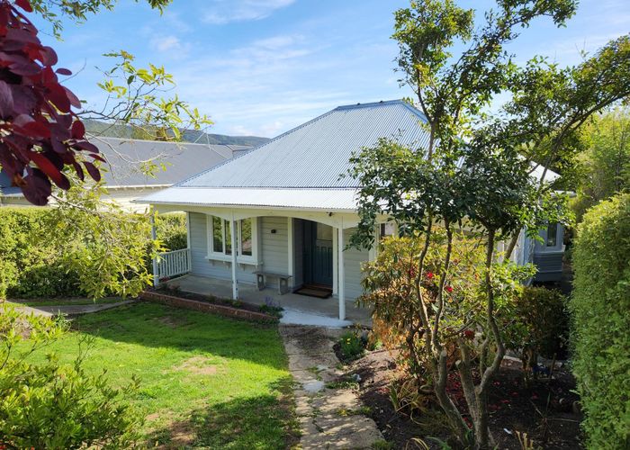  at 70 Passmore Crescent, Maori Hill, Dunedin