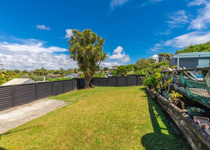  at 43 Strong Street, Saint Johns, Auckland