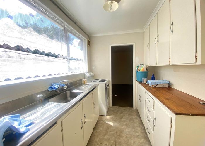  at 3/22C West Coast Road, Glen Eden, Waitakere City, Auckland
