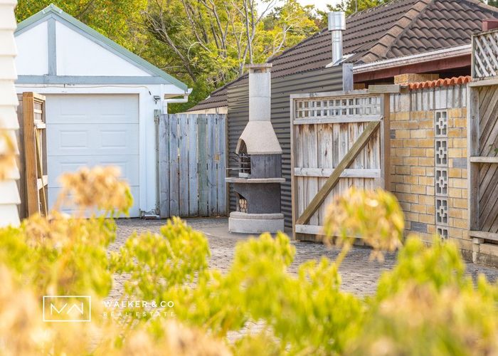 at 51 Brentwood Street, Trentham, Upper Hutt, Wellington