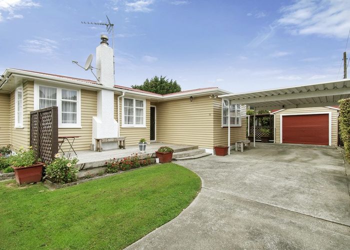  at 15 Chittick Street, Stokes Valley, Lower Hutt, Wellington