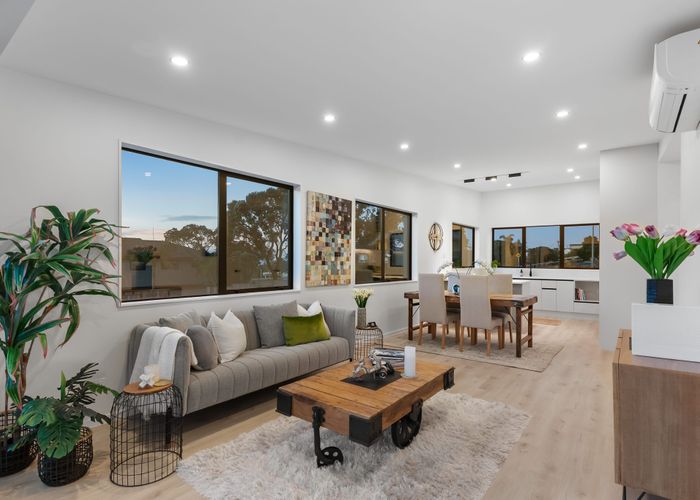  at 935E Whangaparaoa Road, Manly, Rodney, Auckland