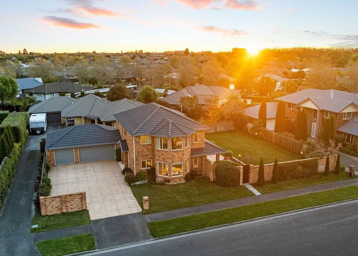  at 64 Willowview Drive, Redwood, Christchurch City, Canterbury