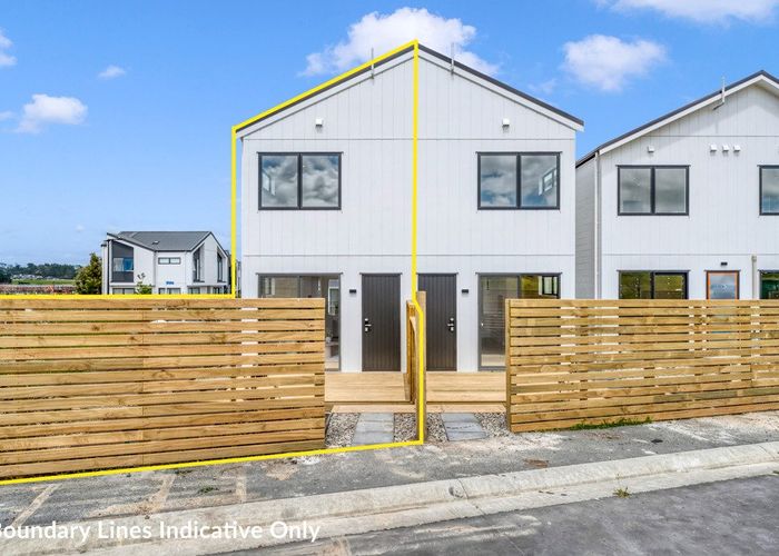  at 2/55 Tahetoka Street, Westgate, Waitakere City, Auckland