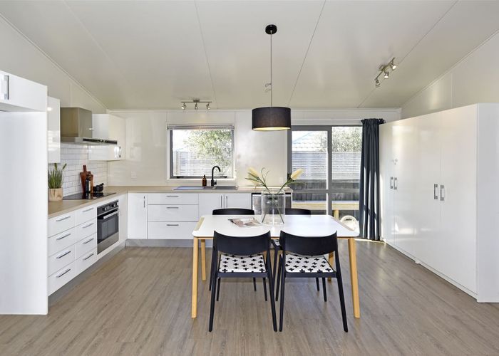  at 3 Kingsbridge Drive, Burwood, Christchurch