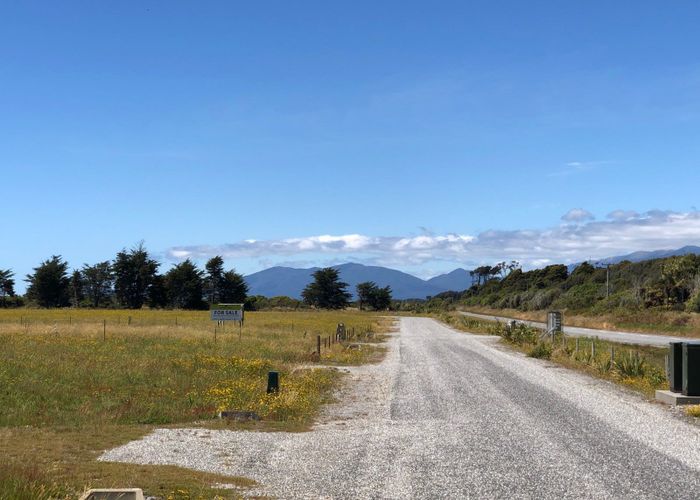 For sale 17 Fox Moth Drive, Haast, Westland, West Coast homes.co.nz