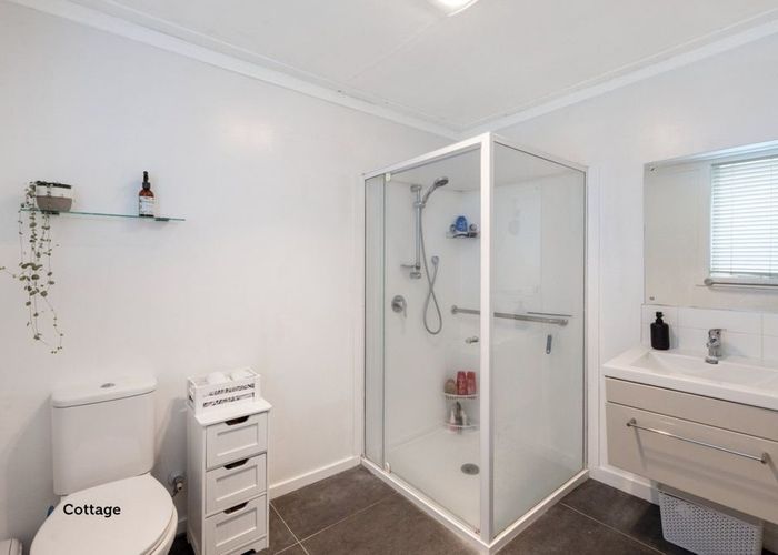  at 415 Welcome Bay Road, Welcome Bay, Tauranga