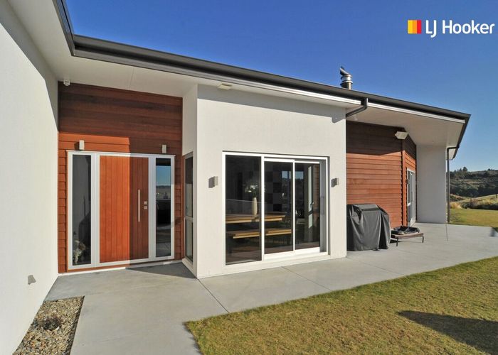  at 25 Kayforce Road, Ocean View, Dunedin