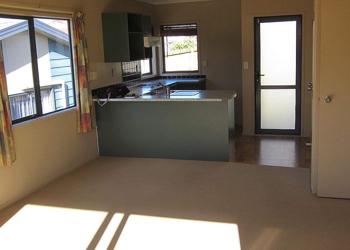  at 35 Malaspina Place, Papatoetoe, Manukau City, Auckland