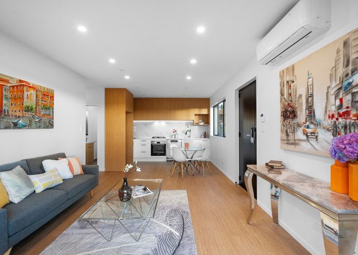  at Lot 2-3/37 Flanshaw Road, Te Atatu South, Waitakere City, Auckland
