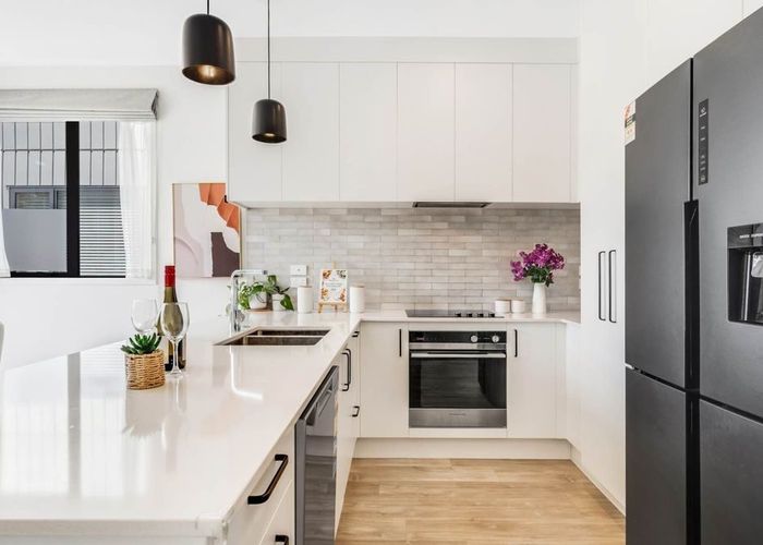  at 28 Kestrel Place, Wai O Taiki Bay, Auckland City, Auckland