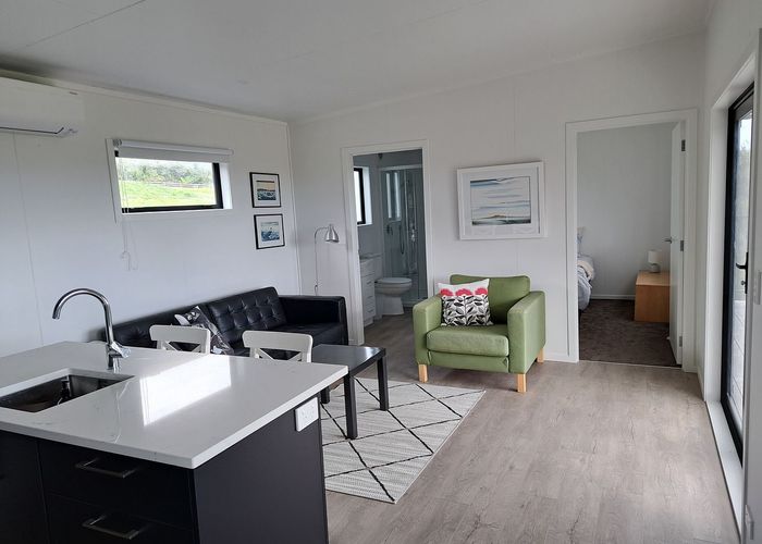  at 224 Staniforth Road, Wellsford