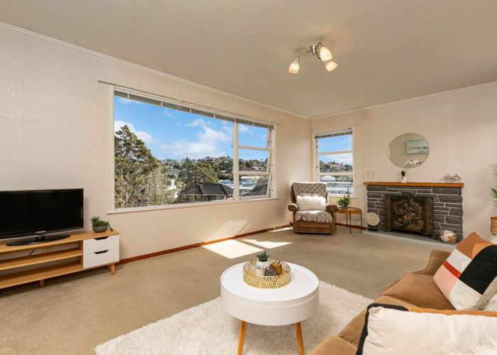  at 137 Moore Street, Hillcrest, Auckland