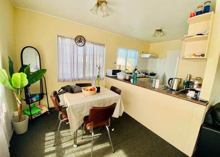  at 25A Swaffield Road, Papatoetoe, Manukau City, Auckland